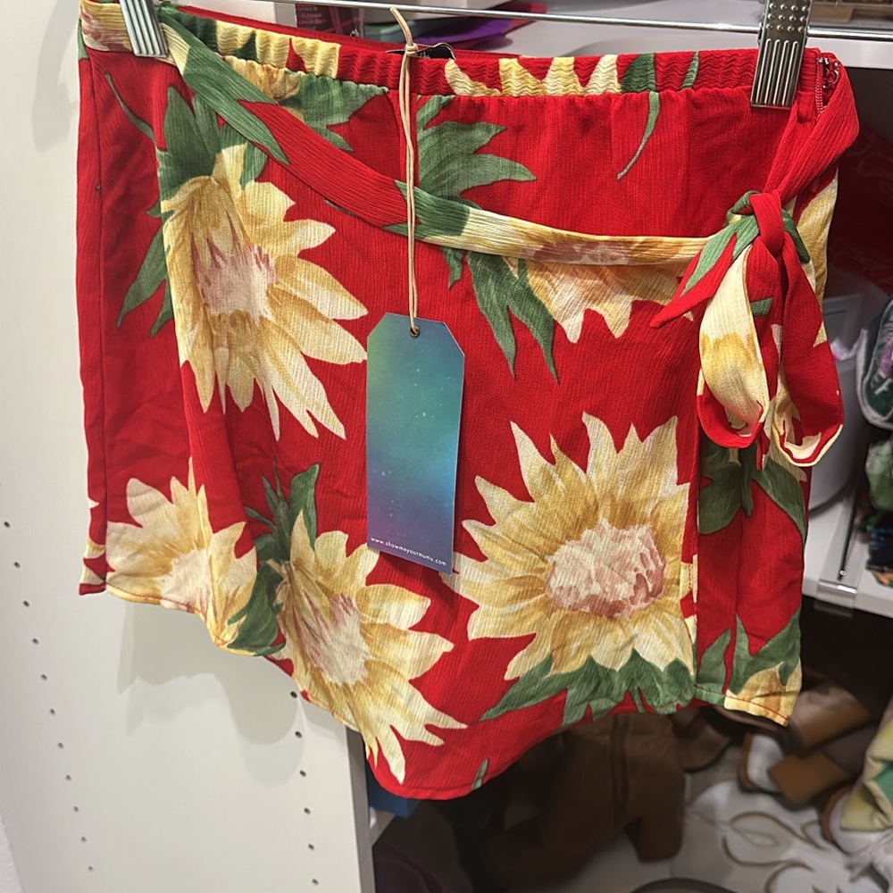 Floral Red Mini Skort